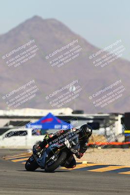 media/Jan-14-2024-SoCal Trackdays (Sun) [[2e55ec21a6]]/Turn 16 Set 2 (1125am)/